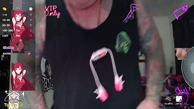 KINKYBLUEYES69 webcam