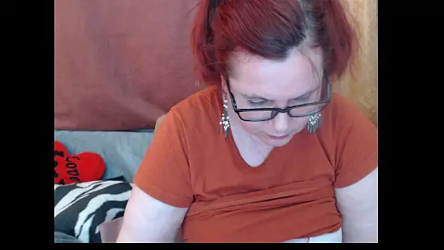 playfullmature - PlayfullMature's free webcam - UK Sex Cams