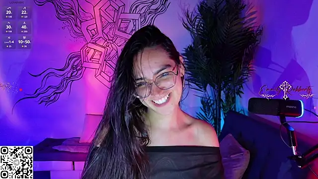 Emmi_Roberts webcam