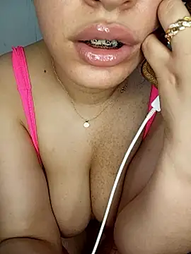 kamilia_sexyy webcam