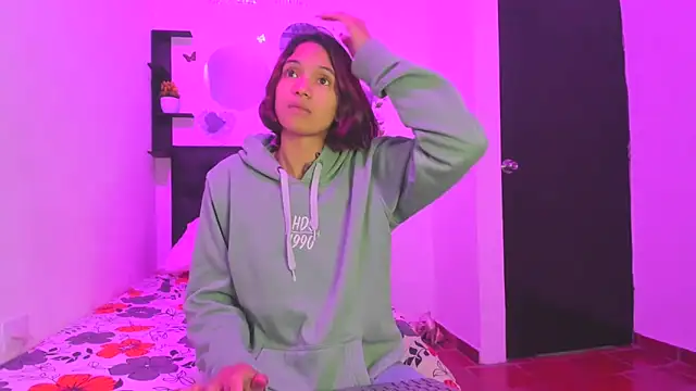 sapphire_brown20 webcam