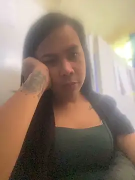 BriannaCruz24 webcam