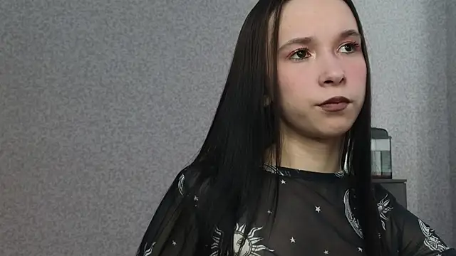 LilithStrangfor webcam