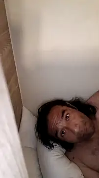 Shemalefucker79 webcam