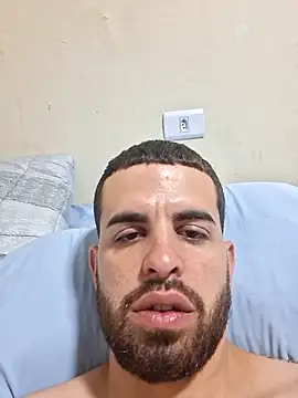 Cubanotatuado webcam