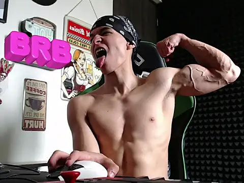 Mr_Lollipop77 webcam