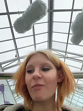 Webcam Model (NinaParri)  is live.Free join now!