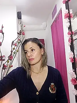 sweetfantasyy69 webcam