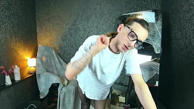 Anjela_Botton webcam