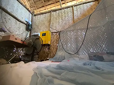 Juliet_official_pro webcam