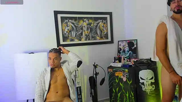 heteros_curious webcam