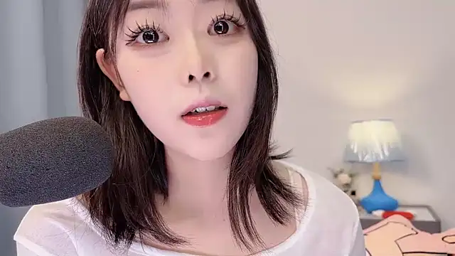 美女smalldaisy在线直播