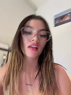 Your_Honeey's live cam