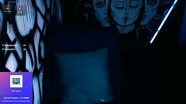 Marieblueeyes webcam