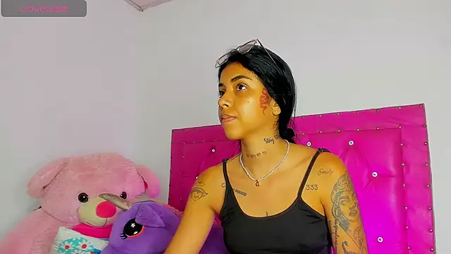 dahiiangomezz webcam