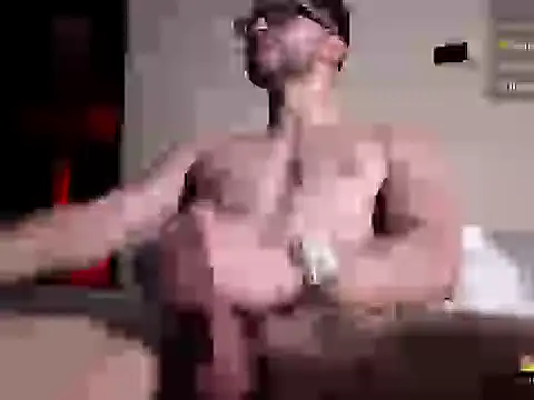 Phantom_Bigger1 webcam