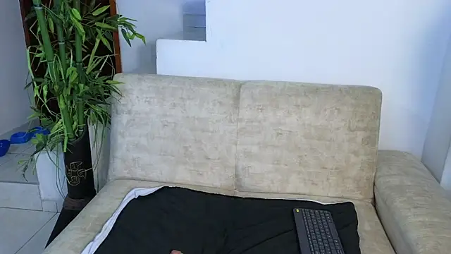 Lorenne_Miller webcam