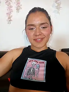 Danni_shy webcam