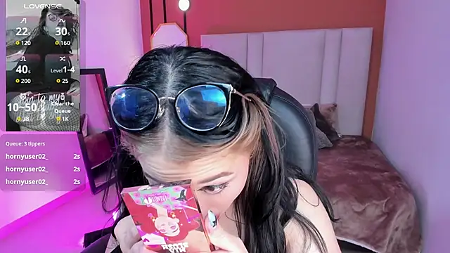 Dakhota_Rouge webcam