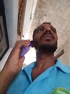 Daddyishere_19 webcam