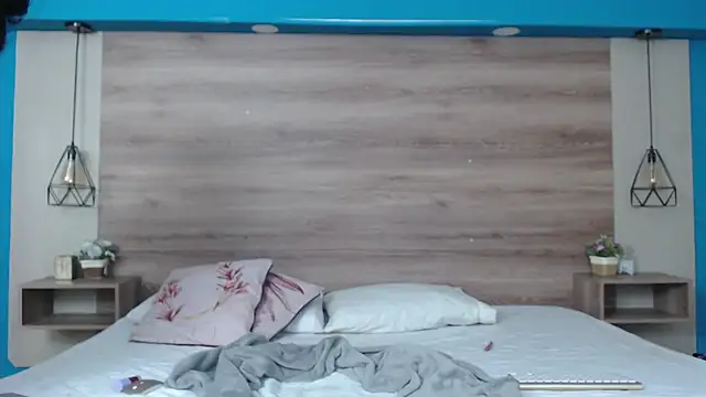 Lili_Lavander webcam