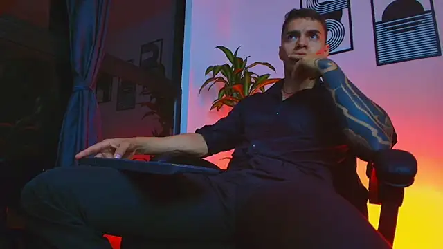 ALPHA_DOMINUS_ webcam