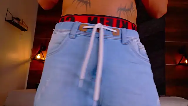 AndrewKenoxx_ webcam