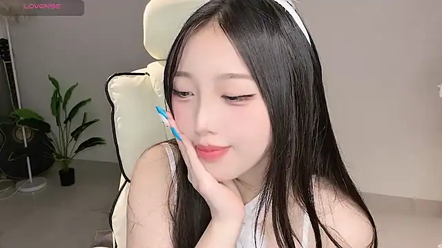 美女Yukiy8877在线直播