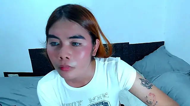 mikhaylahanderson webcam