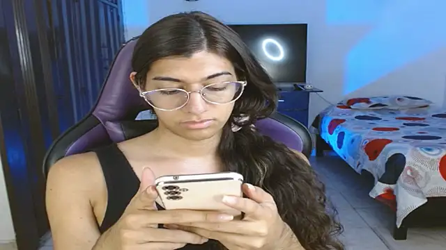 Alanni_parker webcam