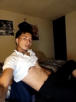 derek_devil24 webcam