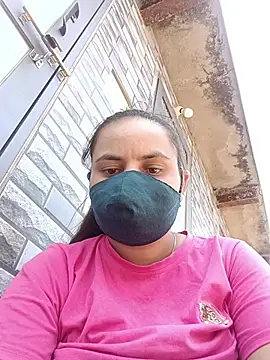 Webcam Model (taniya0)  is live.Free join now!