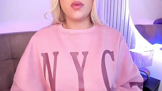 ZafiroMartini_ webcam