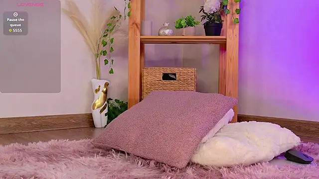 vikkylu live sex cam