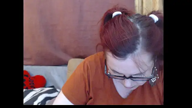 PlayfullMature webcam