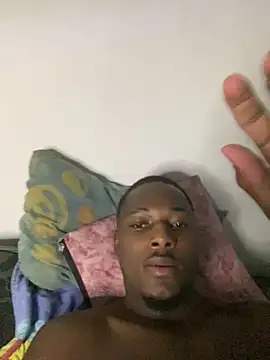 DivorcedCaucasus webcam