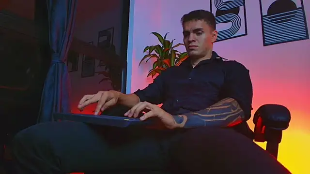 ALPHA_DOMINUS_ webcam