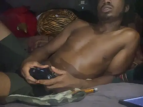 SlimeCrownzOut5 webcam