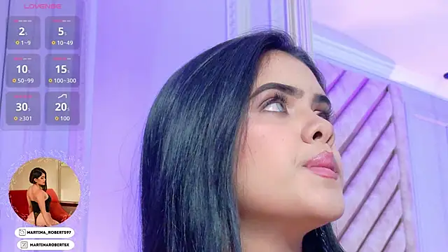 Martina-Roberts- webcam