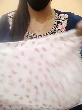 Webcam Model (Rising_Queen)  is live.Free join now!