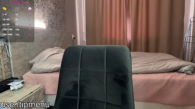 emily_is_here_ webcam