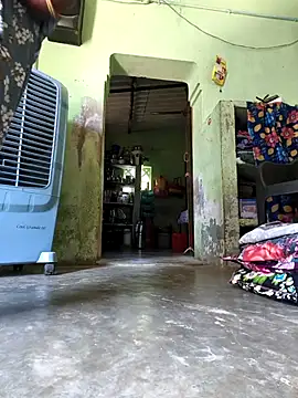 Tamilselviroja- webcam