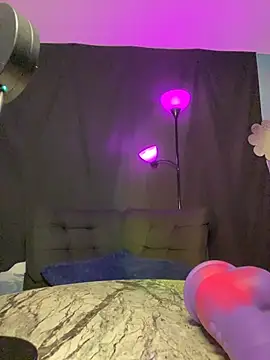 GirthGoddessCoco webcam