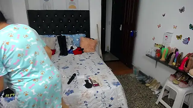 mature_bigboobs10 webcam