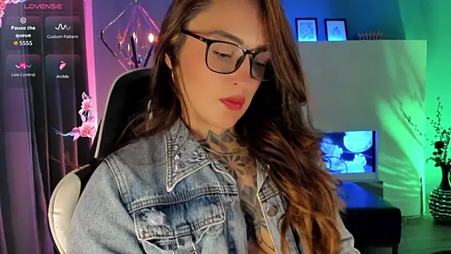 Megan_inked webcam