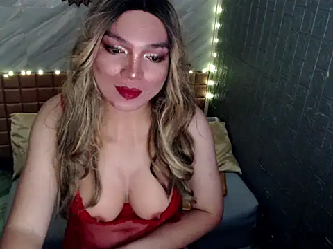 Asiandollxxx4uandMe webcam