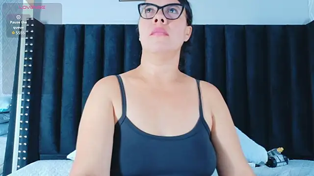 hotlatinateacher webcam