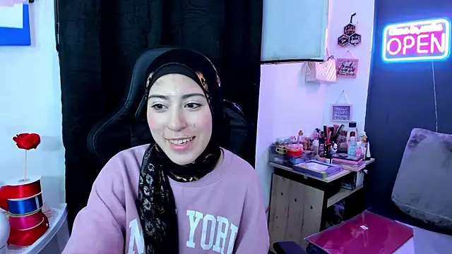 chaymae_nah_ - Chaymae_nah_'s free webcam - UK Sex Cams