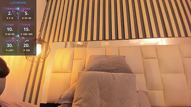 camila__herrera webcam