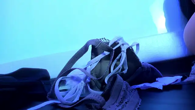 Chloe_Martini webcam